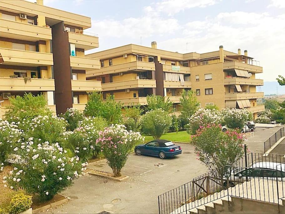 Apartment With Private Parking - Roma Est. Lunghezza Esterno foto